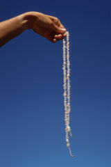 ROSAMORE SPARKLE – Rosenquarz-Kette mit Süßwasserperlen